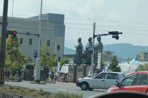 よさこい祭り・高知駅