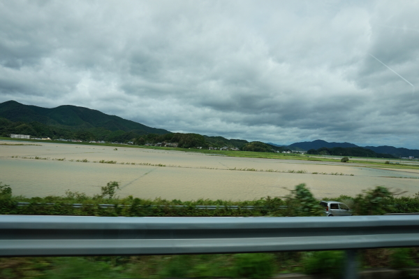 台風16号