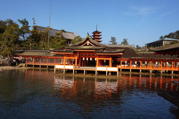 厳島神社