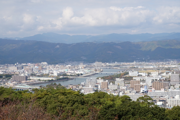 五台山展望台の駐車場より